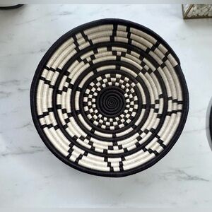 Handwoven Rwandan Basket,Black & White African Wall Basket,Artisan Made | 12–13”